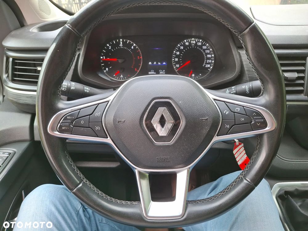 Renault Trafic - 22