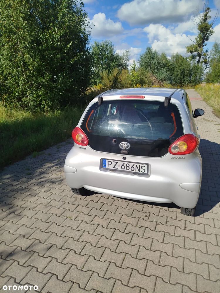 Toyota Aygo - 4