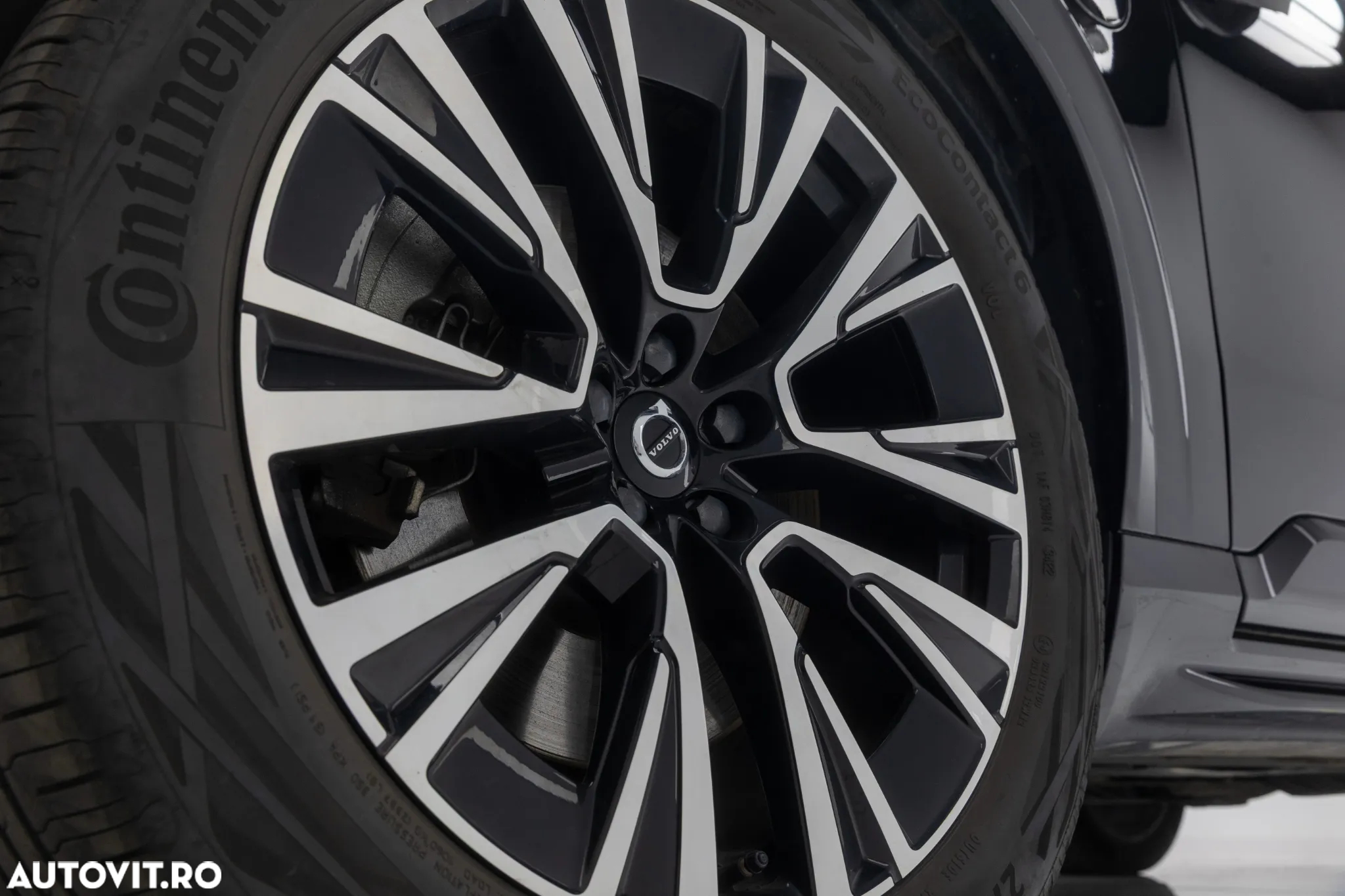 Volvo XC 90 Recharge T8 AWD Ultimate Dark - 12