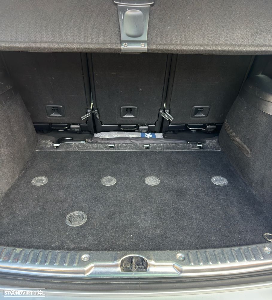 Peugeot 308 SW 1.6 HDi Executive - 9