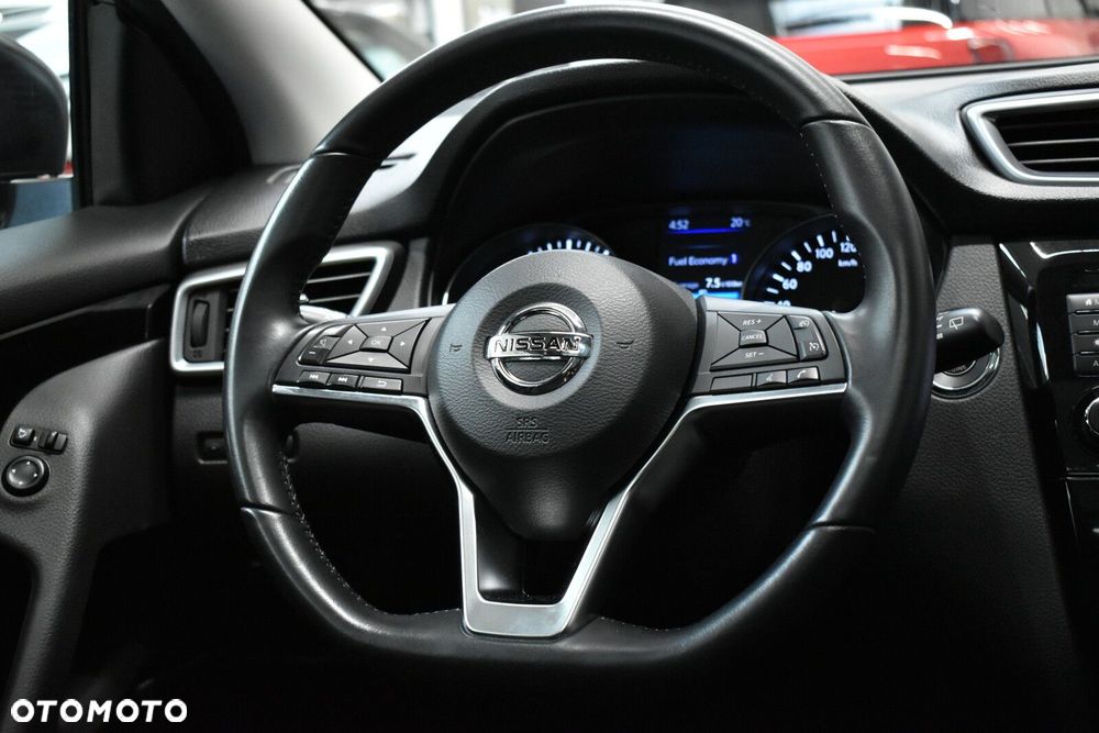 Nissan Qashqai - 11