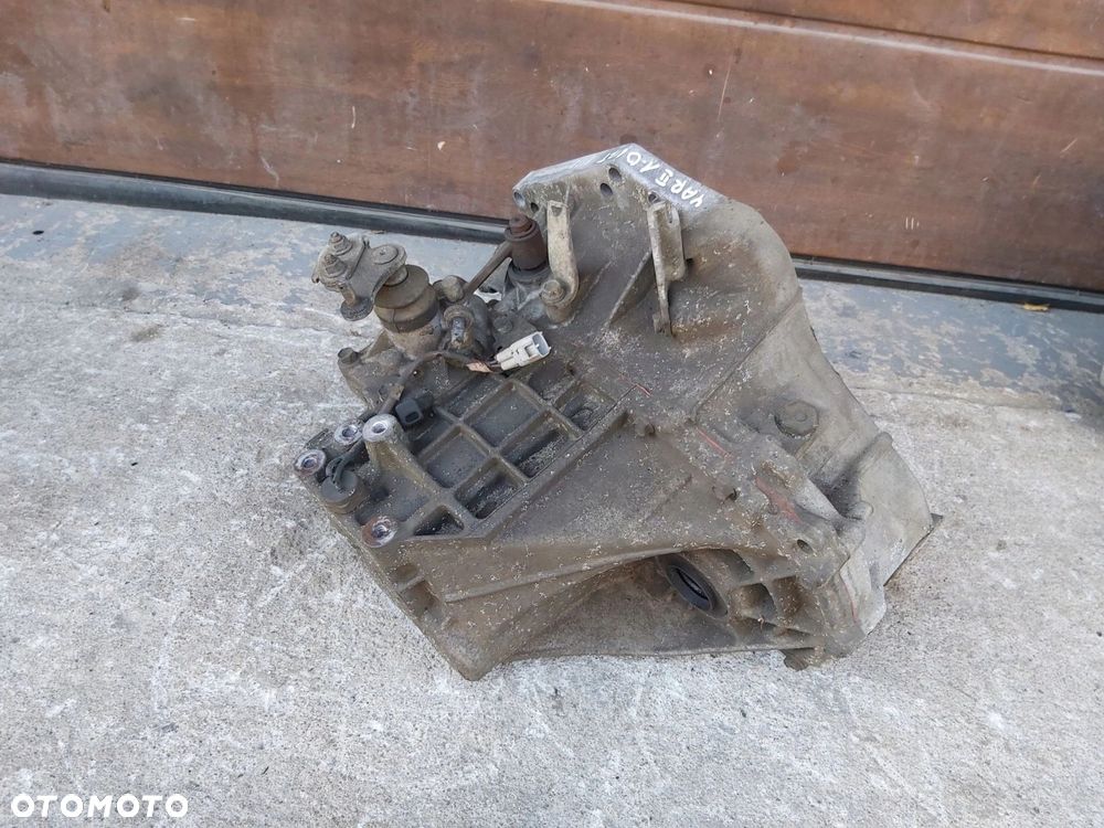 Toyota Yaris II 1,0 skrzynia biegów - 2