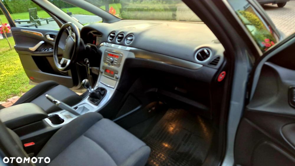 Ford S-Max 2.0 TDCi Trend - 11