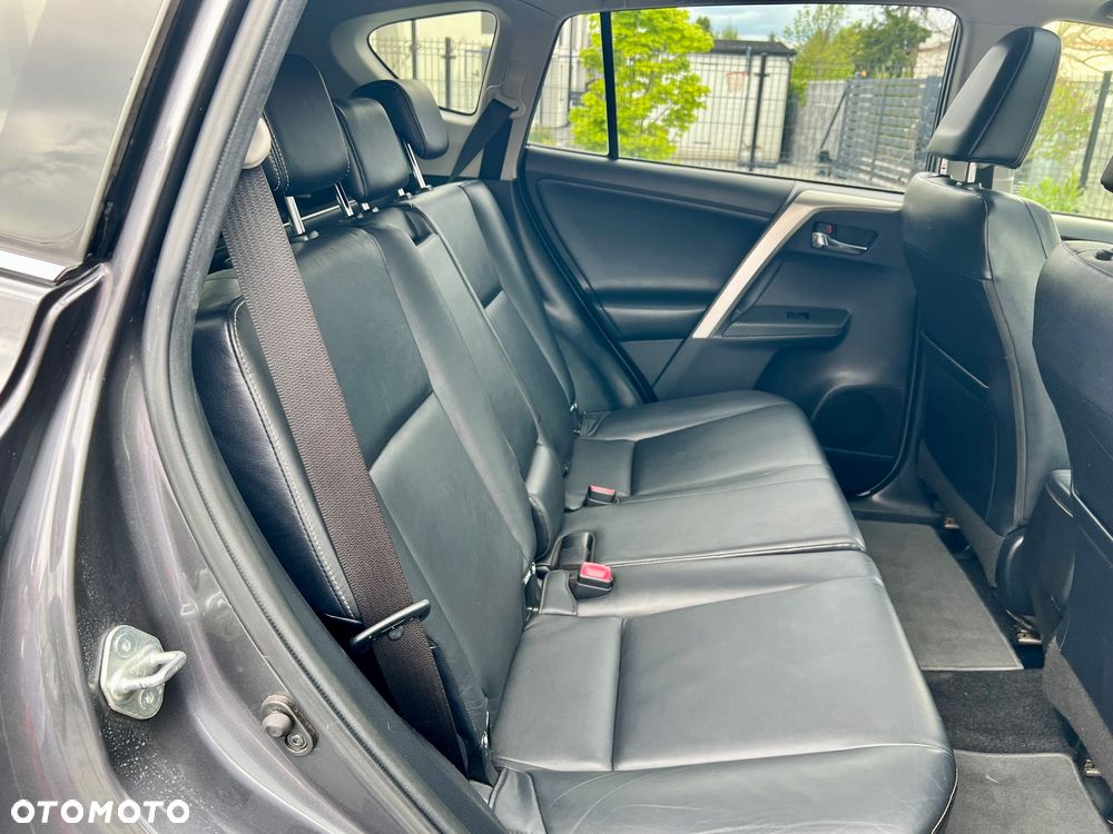 Toyota RAV4 2.0 4x4 Executive - 19