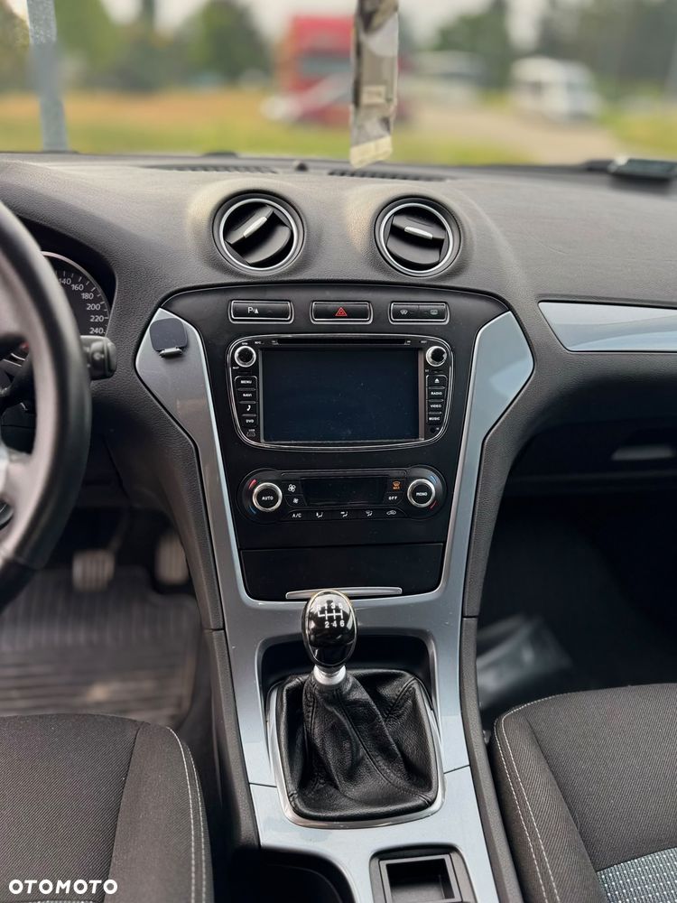 Ford Mondeo - 7