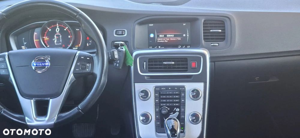 Volvo V60 D4 Geartronic Ocean Race - 14