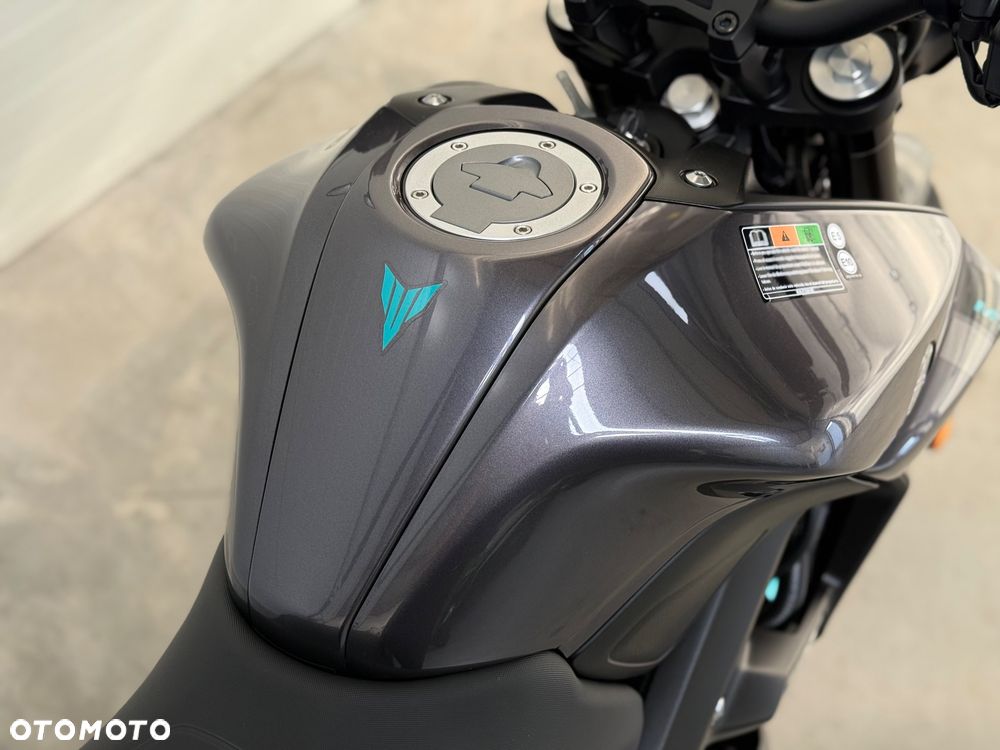 Yamaha MT - 20