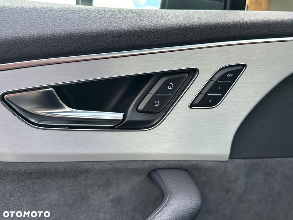 Audi Q7 50 TDI mHEV Quattro Black Edition Tiptr - 17