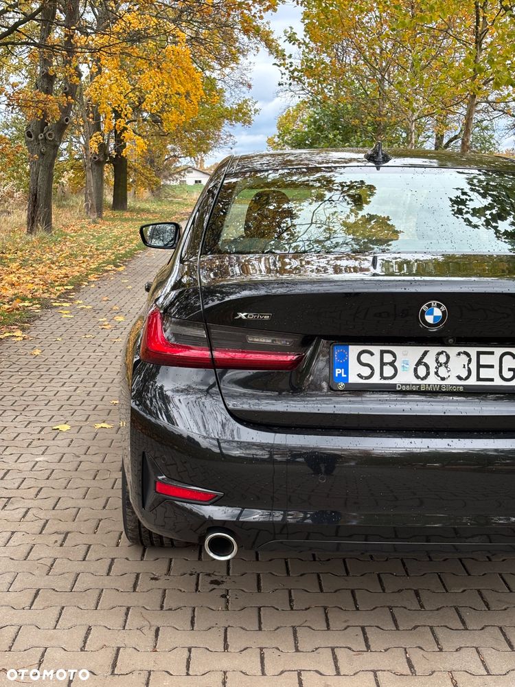 BMW Seria 3 320d xDrive Sport Line sport - 5