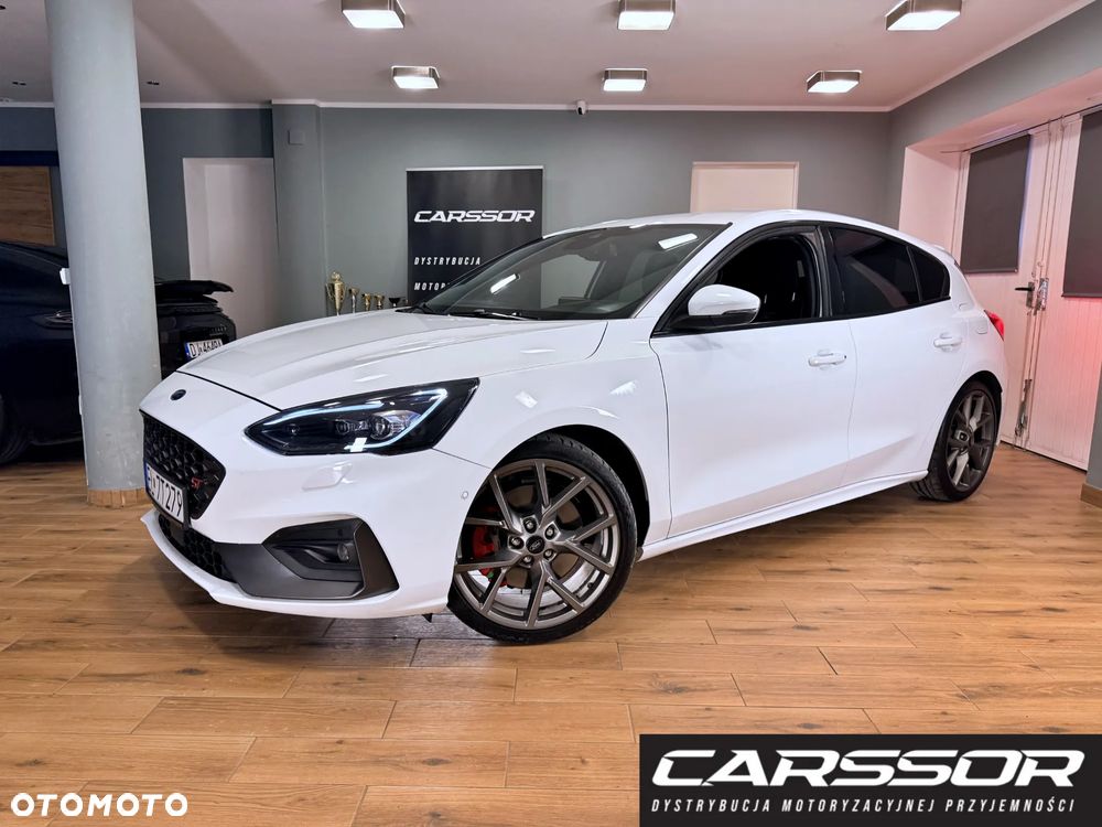 Ford Focus 2.3 EcoBoost ST Edition - 36