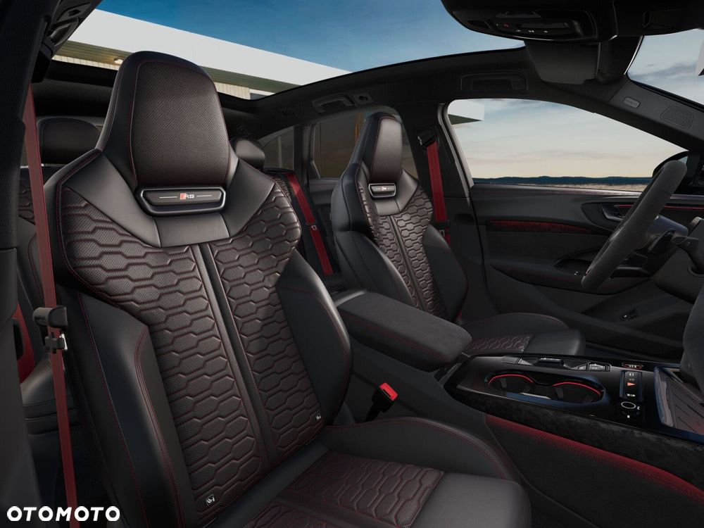Audi RS5 Avant - 9
