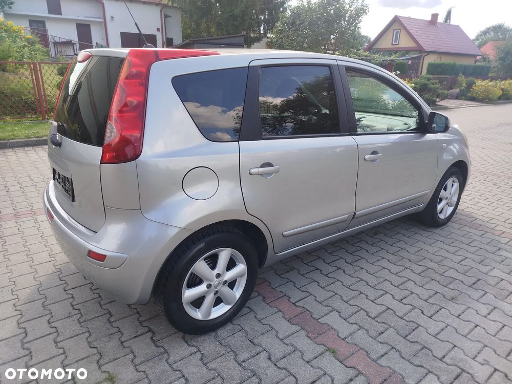 Mazda 5 2.0 Exclusive + - 33