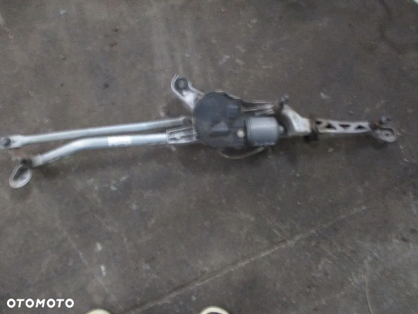 MERCEDES W204 MECHANIZM WYCIERACZEK