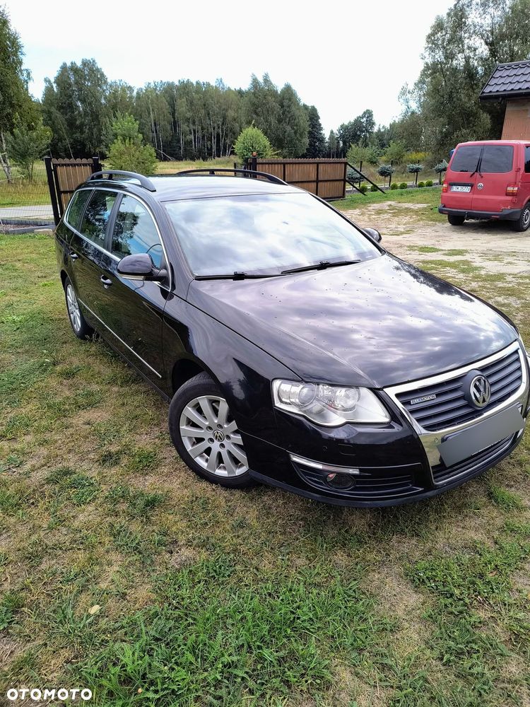 Volkswagen Passat 2.0 TDI DPF BlueMotion Technology Highline - 2