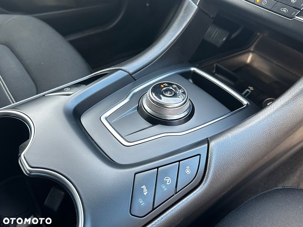Ford Mondeo - 20
