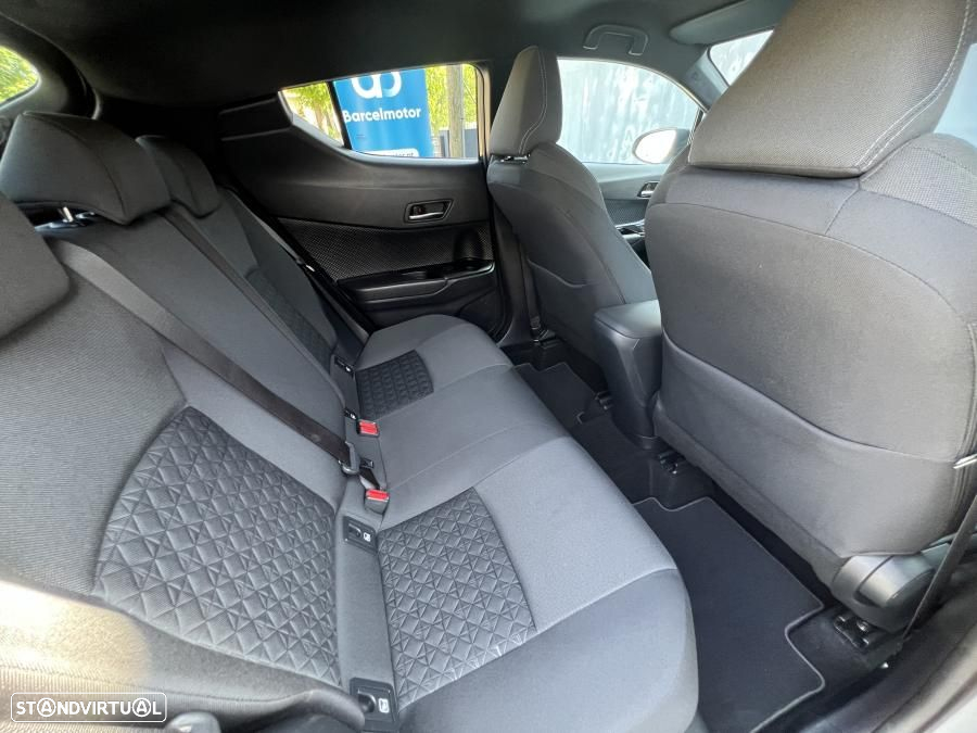 Toyota C-HR 2.0 Hybrid Square Collection - 20