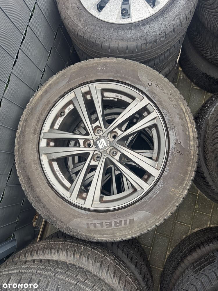 Alu 17 Seat .Stan BDB. SE027017.Opony zimowe Pirelli Scorpion 215/65/17 - 1
