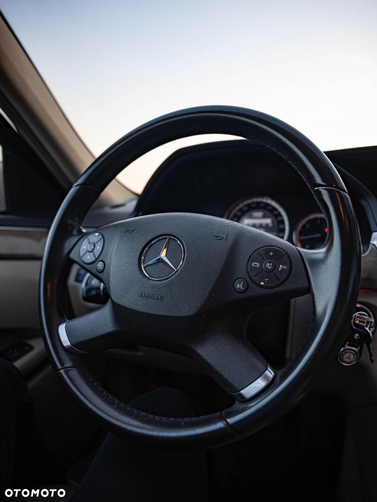 Mercedes-Benz Klasa E 220 CDI Elegance - 9