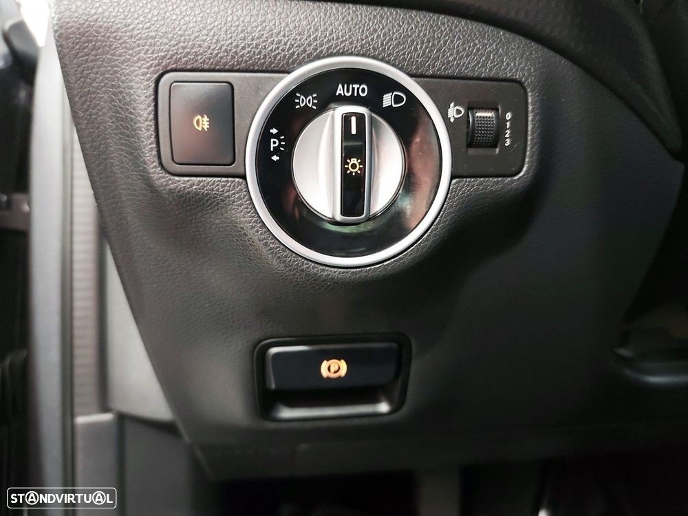 Mercedes-Benz A 180 CDi BE Urban - 25