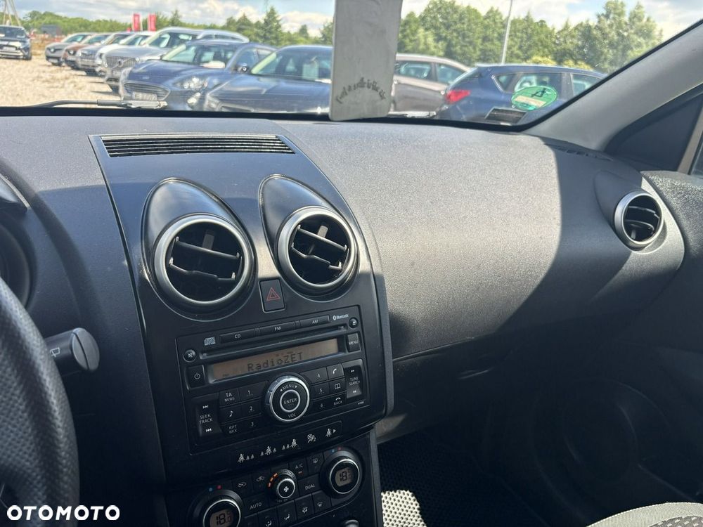 Nissan Qashqai - 24