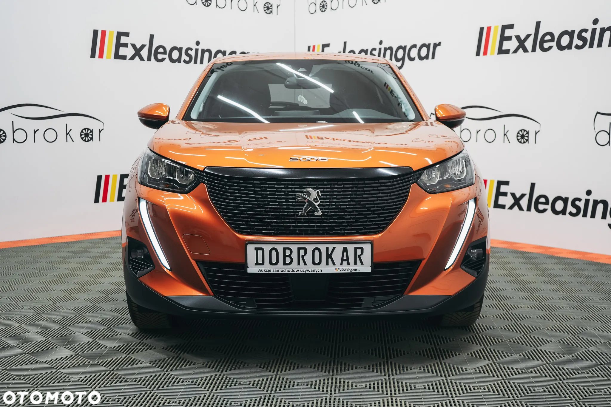 Peugeot 2008 1.5 BlueHDi Allure S&S EAT8 - 4