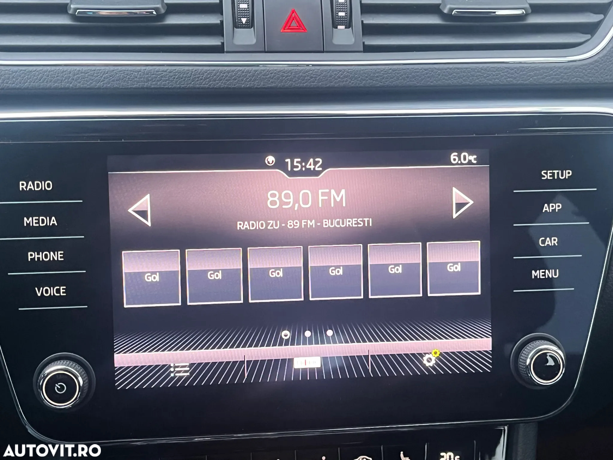 Skoda Superb 2.0 TDI DSG Ambition - 13