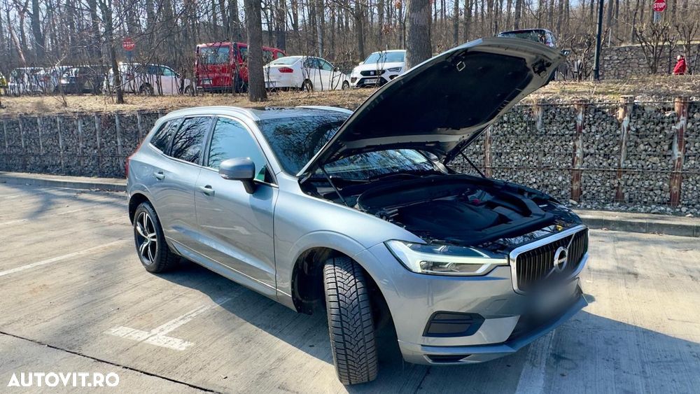 Volvo XC 60 D4 AWD Geartronic Momentum - 9