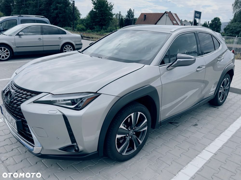 Lexus UX - 14