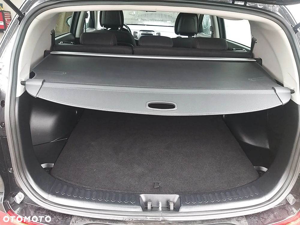 Kia Sportage 2.0 CRDI 4WD Spirit - 15
