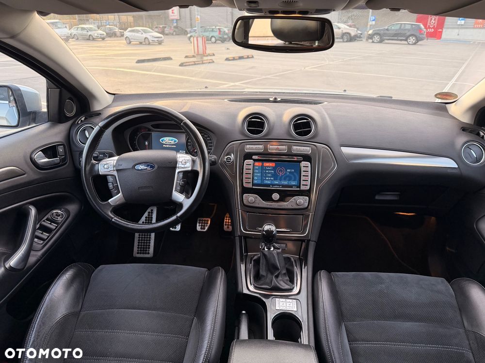 Ford Mondeo 2.5 Titanium S - 11