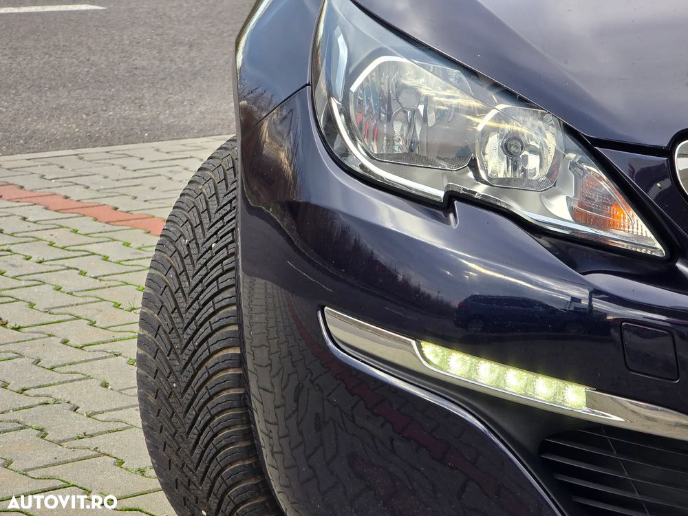 Peugeot 308 125 THP Access - 6