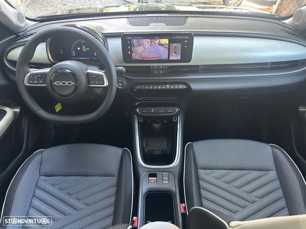 Fiat 600e 54 kWh La Prima - 9