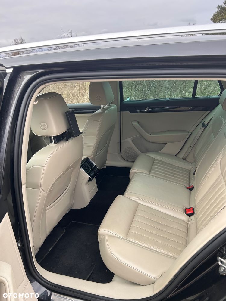 Skoda Superb 2.0 TDI 4x4 L&K DSG - 5