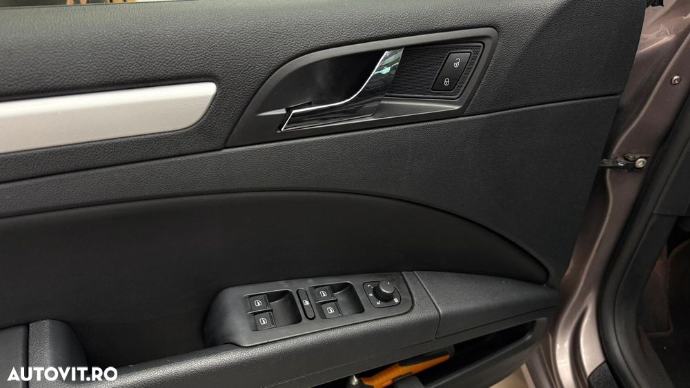 Skoda Superb 1.8 TSI DSG Ambition - 29