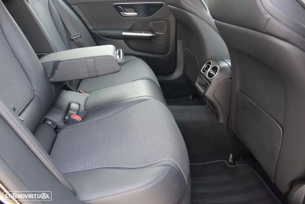 Mercedes-Benz C 200 d Avantgarde - 20
