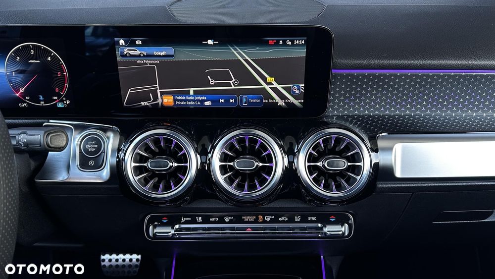 Mercedes-Benz GLB - 15