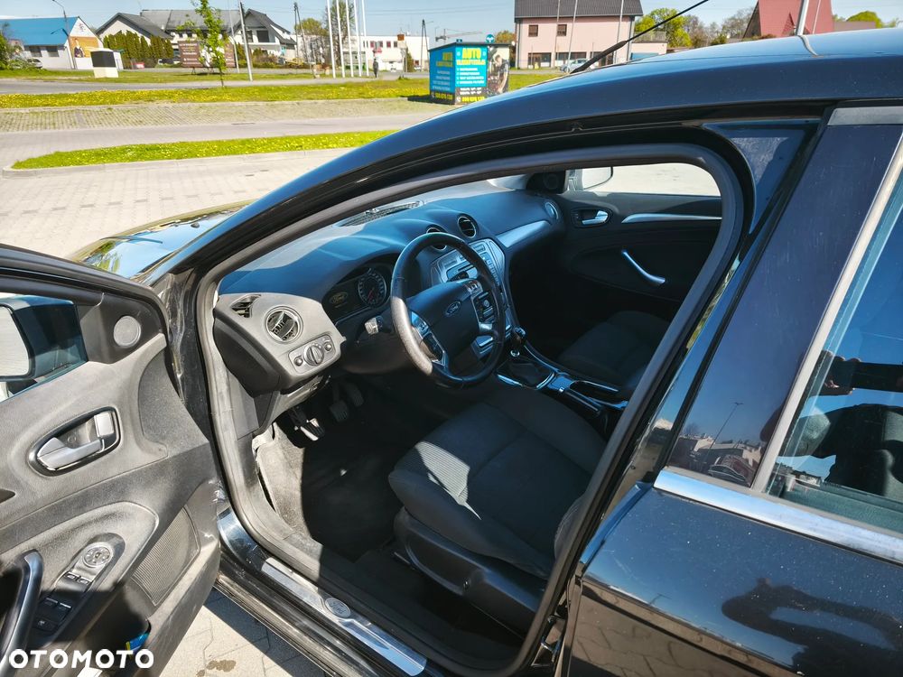 Ford Mondeo 2.0 TDCi Ghia - 2
