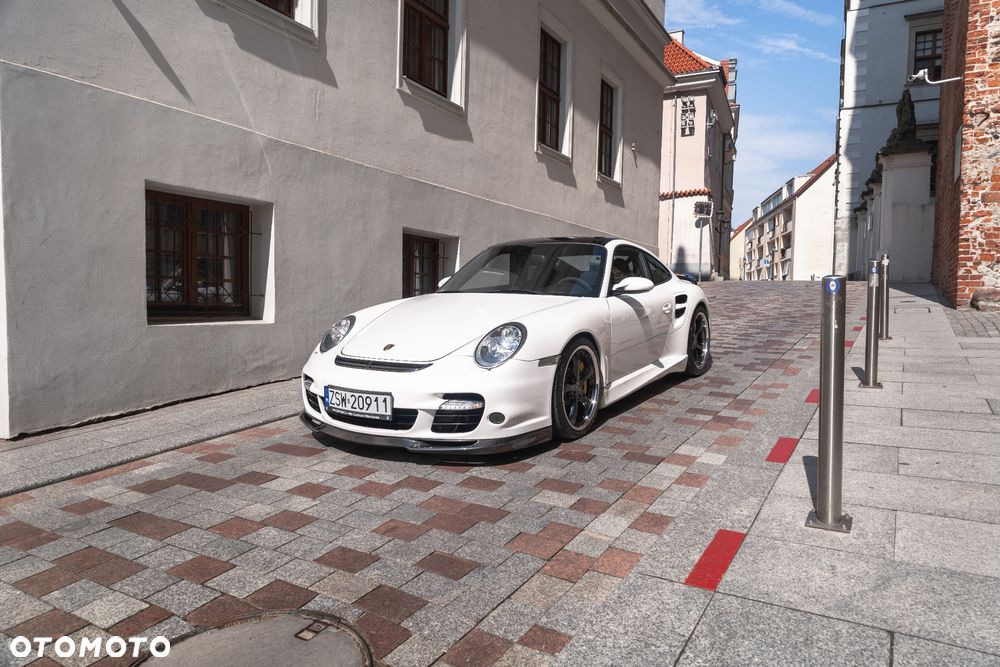 Porsche 911 - 2