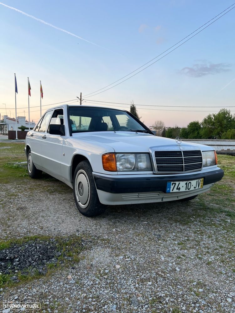 Mercedes-Benz W201 (1982-1993) 190 D 2.0 - 2