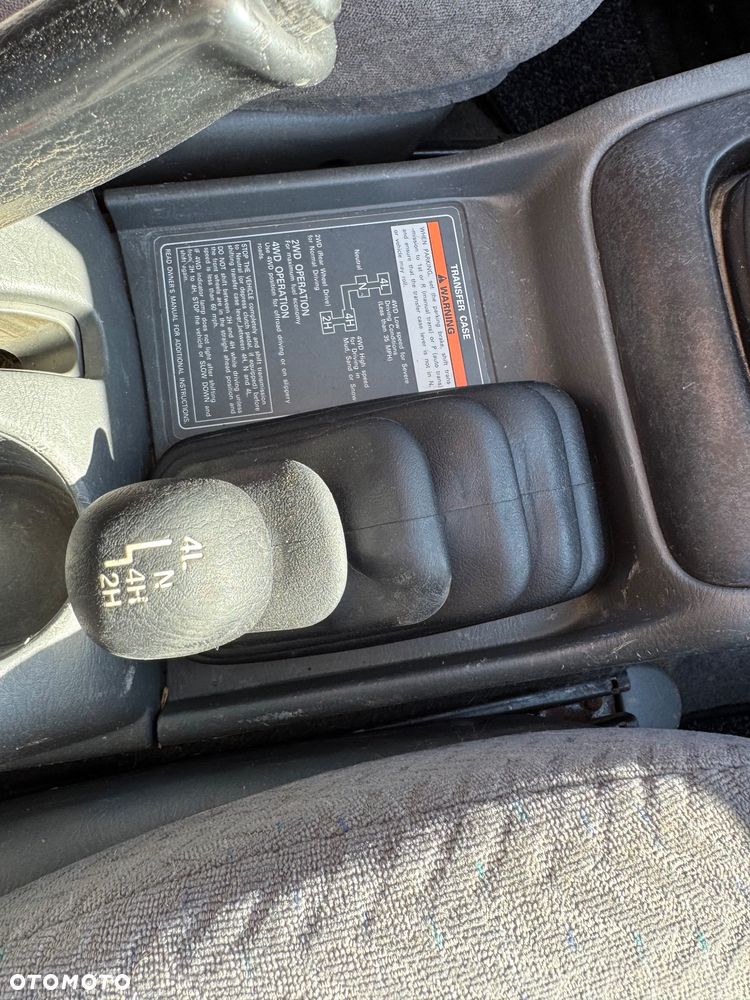 Suzuki Grand Vitara 2.0 TD Comfort - 28