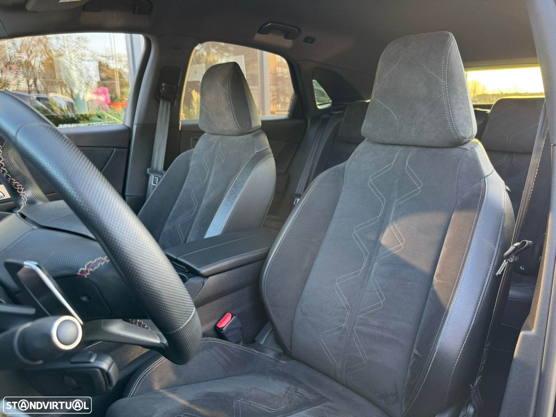 DS DS7 Crossback E-Tense Performance Line EAT8 - 17
