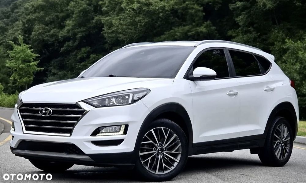 Hyundai Tucson - 2