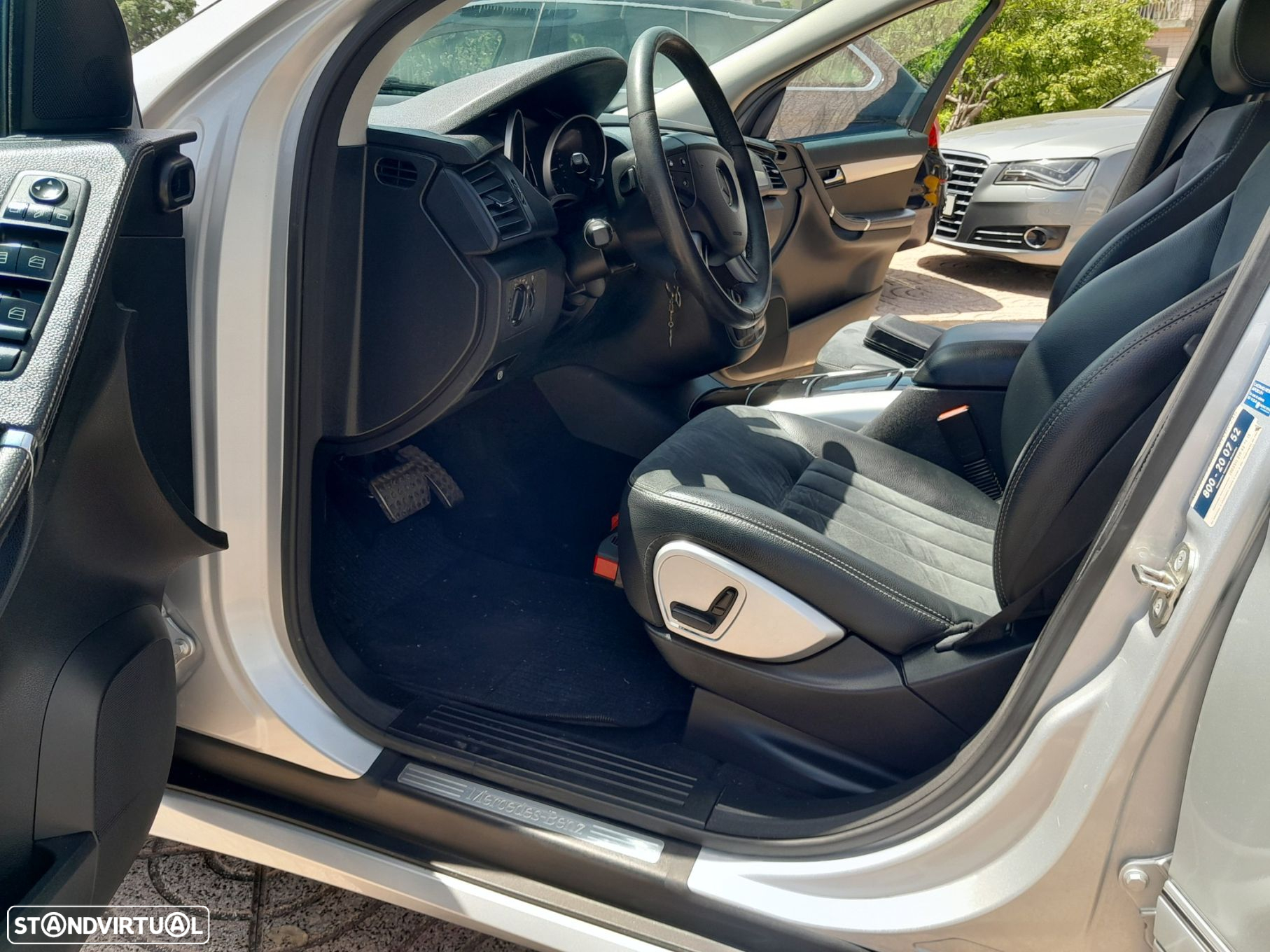 Mercedes-Benz R 320 CDi 4-Matic Longo - 44