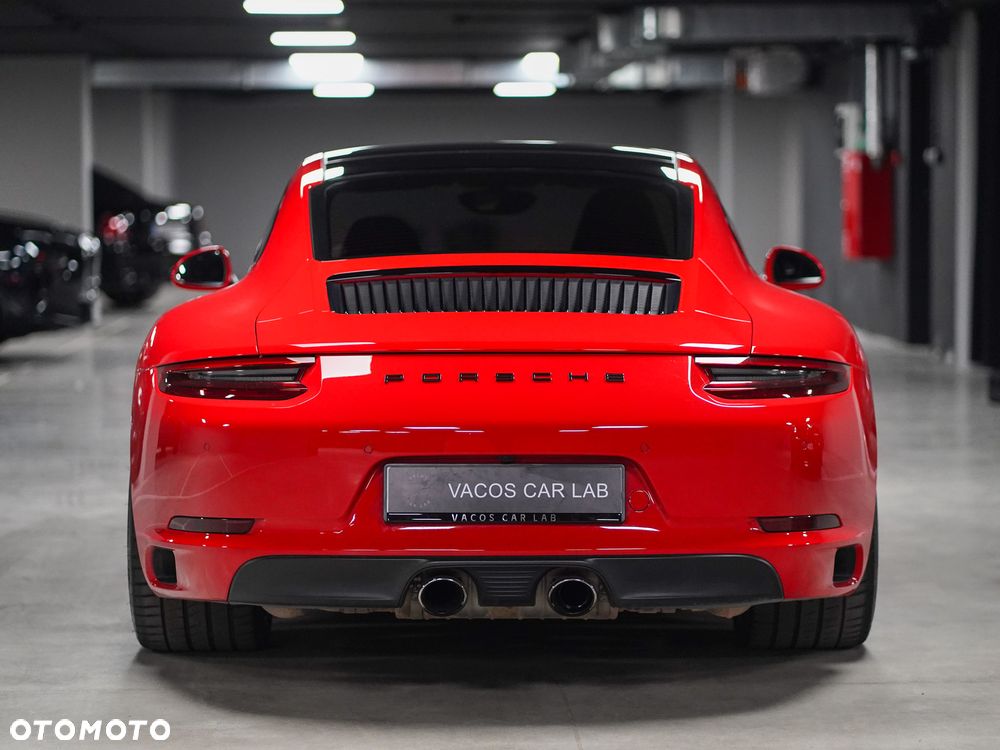 Porsche 911 Carrera S PDK - 8