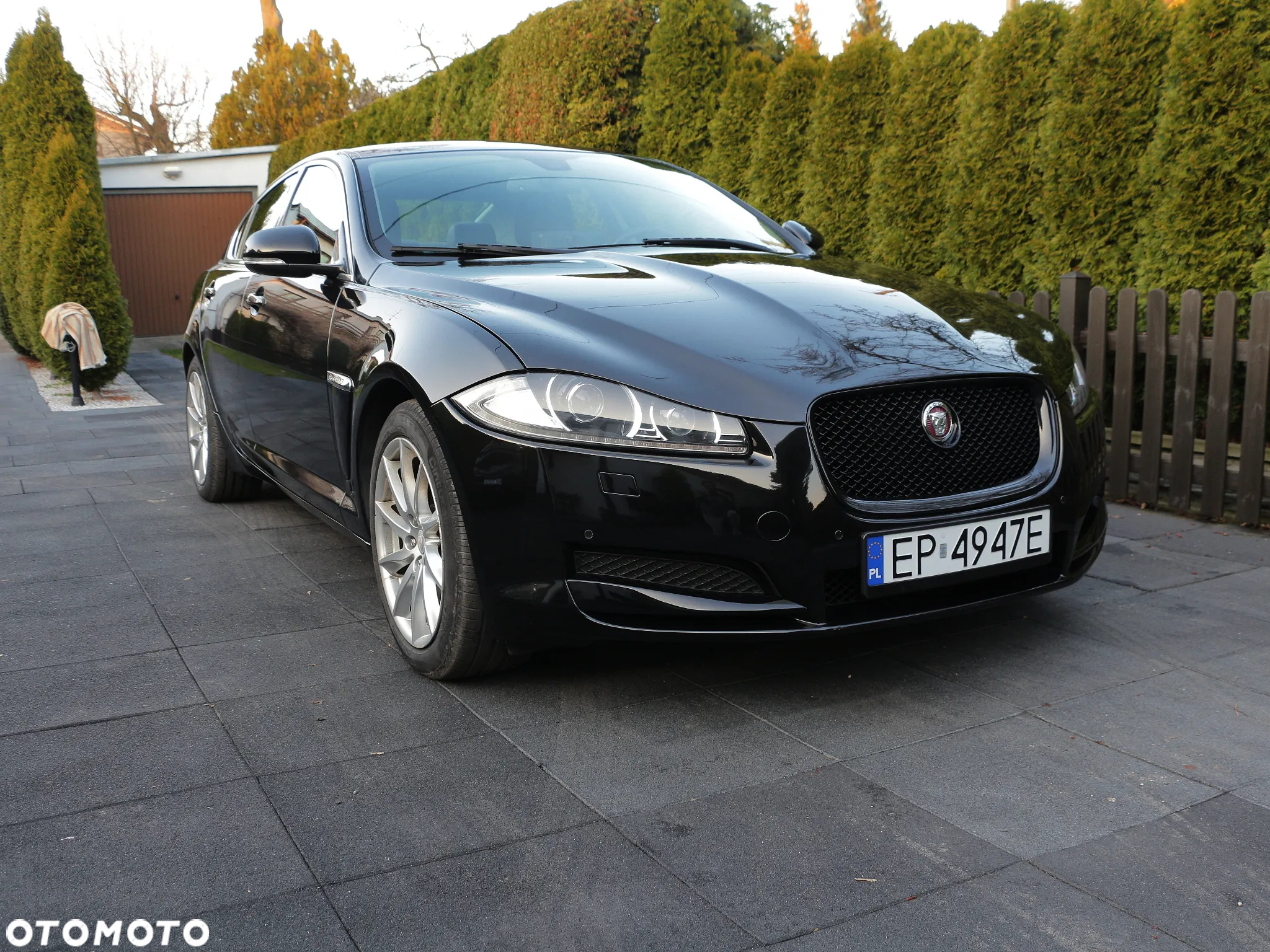Jaguar XF 2.0 T Luxury - 3