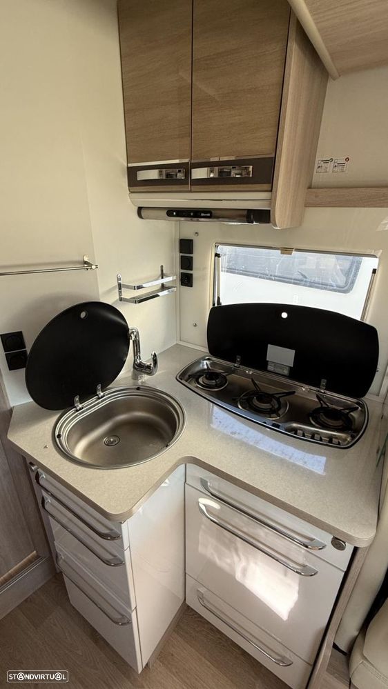 Rapido Serie 6F 696 FF 50 anos c.central e basculante - 53