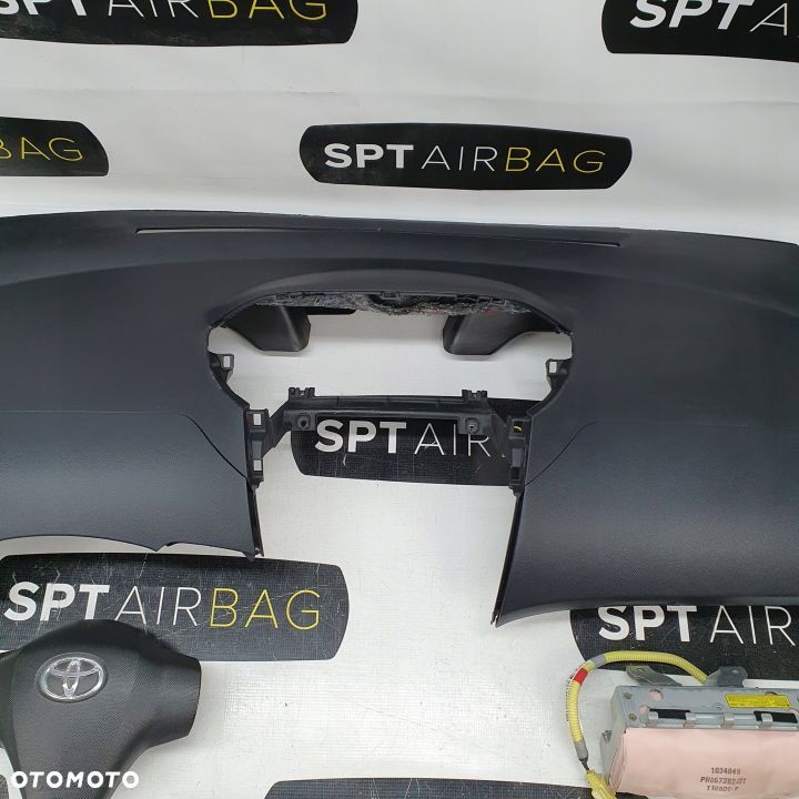 TOYOTA YARIS 2 II DESKA ROZDZIELCZA KONSOLA KOKPIT PULPIT PODUSZKI AIRBAG AIR BAG PASY KIT SET - 3