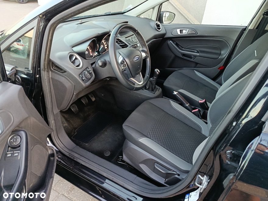 Ford Fiesta - 15