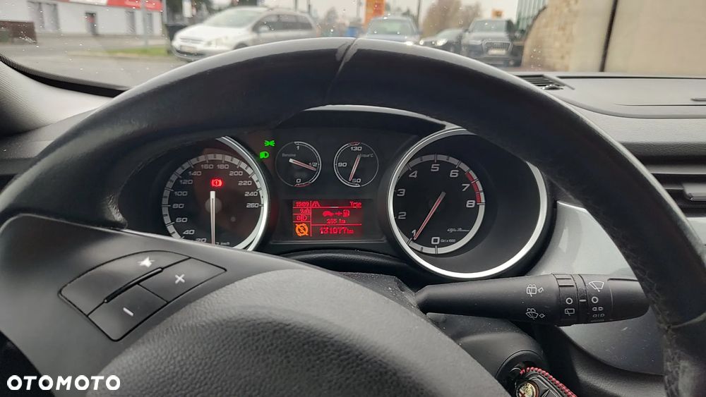 Alfa Romeo Giulietta 1.4 TB MultiAir Distinctive - 10