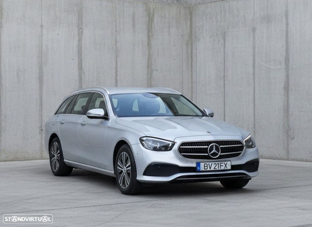 Mercedes-Benz E 220 d Avantgarde - 4